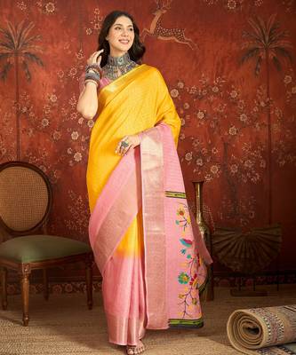 Pink & yellow silk cotton printed saree with unstitched blouse piece. 2