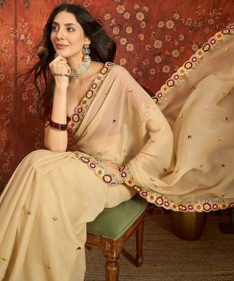 Beige chiffon embroidered saree with unstitched blouse piece. 2