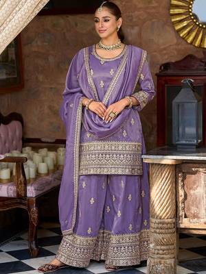 Ethnic Motifs Embroidered Round Neck Zari Straight Kurta & Palazzos With Dupatta 1