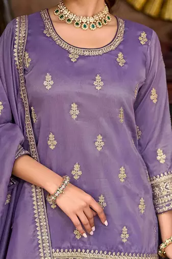 Ethnic Motifs Embroidered Round Neck Zari Straight Kurta & Palazzos With Dupatta