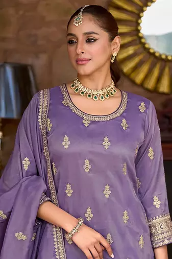 Ethnic Motifs Embroidered Round Neck Zari Straight Kurta & Palazzos With Dupatta