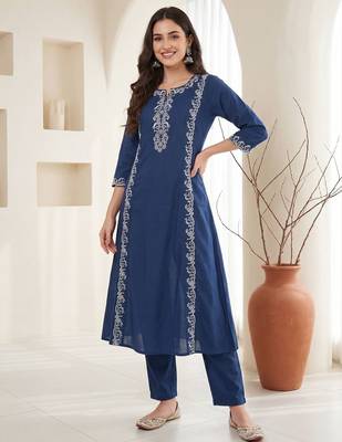Women Ethnic Motifs Embroidered Regular Thread Work Pure Cotton Kurta with Trousers 1