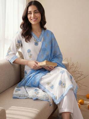 Women Floral Printed Regular Pure Cotton Kurta with Trousers & With Dupatta 5