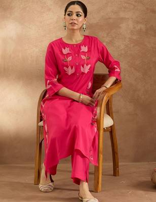 Women Floral Embroidered Regular Thread Work Pure Cotton Kurta with Trousers 2
