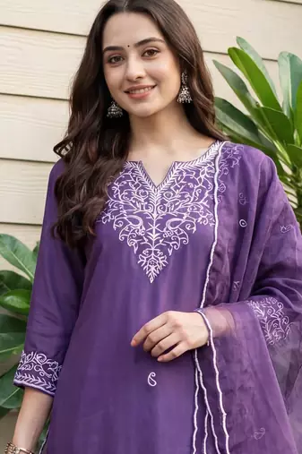 Women Ethnic Motifs Embroidered Regular Thread Work Kurta with Trousers & With Dupatta