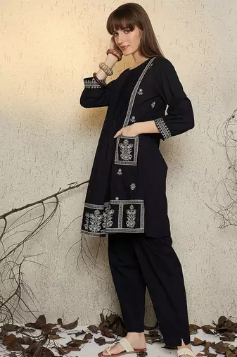Women Ethnic Motifs Embroidered Pure Cotton A-Line Kurta with Pyjama