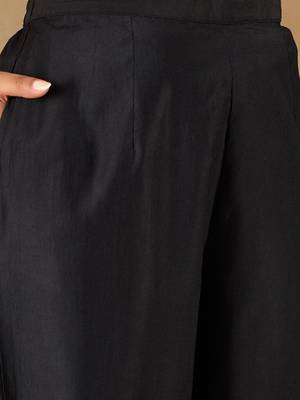 Women Ethnic Motifs Embroidered Regular Liva Kurta with Sharara & With Dupatta 3