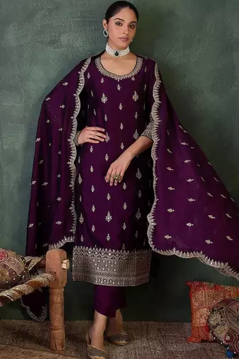 Women Ethnic Motifs Embroidered Regular Thread Work Kurta with Trousers & With Dupatta