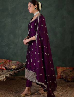 Women Ethnic Motifs Embroidered Regular Thread Work Kurta with Trousers & With Dupatta 2