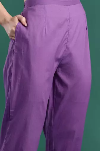 Leheriya Printed Thread Work Pure Cotton Kurta With Trousers & Dupatta