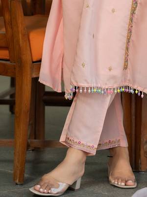 Women Ethnic Motifs Embroidered Regular Thread Work Kurta with Trousers & With Dupatta 2