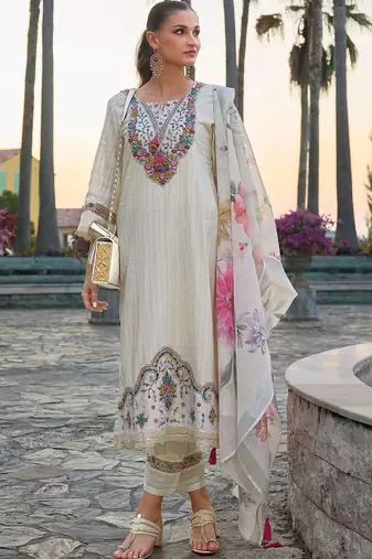 Women Floral Embroidered Regular Thread Work Pure Cotton Kurta with Trousers & With Dupatta