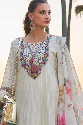 Women Floral Embroidered Regular Thread Work Pure Cotton Kurta with Trousers & With Dupatta