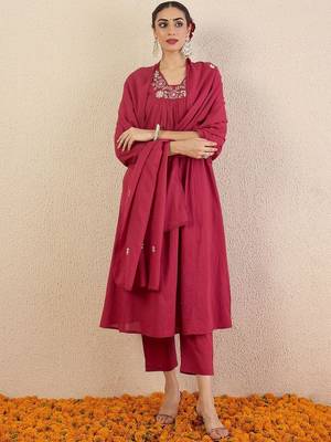 Women Floral Embroidered Panelled Thread Work Pure Cotton Kurta with Trousers & With Dupatta 1
