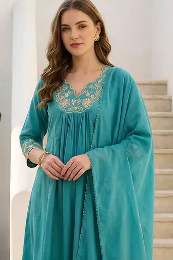Women Floral Embroidered Panelled Beads and Stones Pure Cotton Kurta with Trousers & With Dupatta