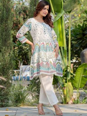 Floral Printed A Line Pure Cotton Kurta With Trousers 6