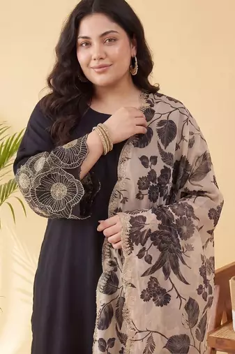 Plus Size Black Embroidered Straight Kurta Trousers With Dupatta Set