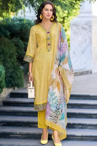 Women Ethnic Motifs Printed Regular Thread Work Linen Kurta with Trousers & With Dupatta