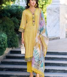 Women Ethnic Motifs Printed Regular Thread Work Linen Kurta with Trousers & With Dupatta