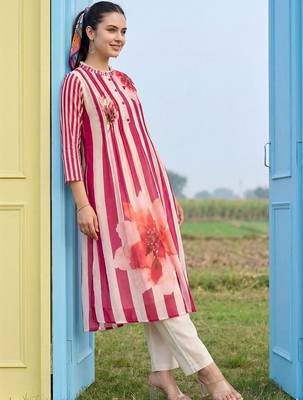 Women Printed Regular Pure Cotton Kurta with Trousers 4