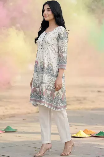 Women Ethnic Motifs Printed Regular Pure Cotton Kurta with Trousers