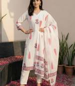Women Floral Printed Regular Pure Cotton Kurta with Trousers & With Dupatta