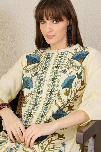 Floral Embroidered Mandarin Collar Thread Work Straight Cotton Kurta & Palazzos