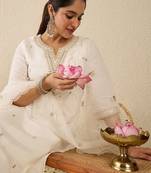 Women Ethnic Motifs Embroidered Regular Thread Work Kurta with Trousers & Dupatta