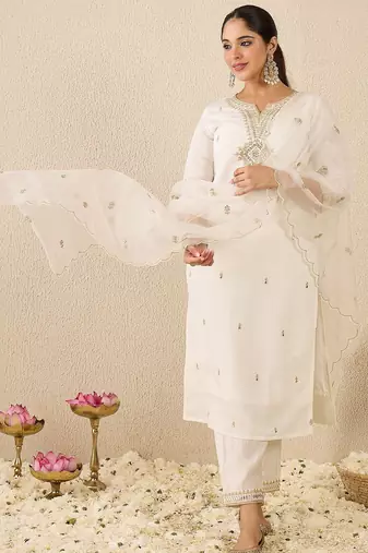Women Ethnic Motifs Embroidered Regular Thread Work Kurta with Trousers & Dupatta