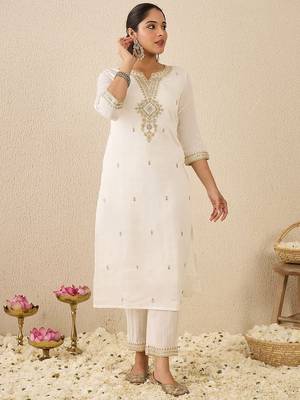 Women Ethnic Motifs Embroidered Regular Thread Work Kurta with Trousers & Dupatta 6