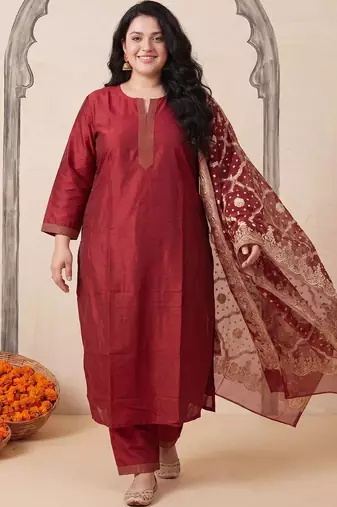 Women Regular Kurta with Trousers & With Dupatta