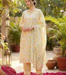 Women Floral Printed Regular Pure Cotton Kurta with Trousers & With Dupatta