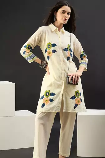 Women Floral Embroidered Regular Thread Work Pure Cotton Kurta with Trousers