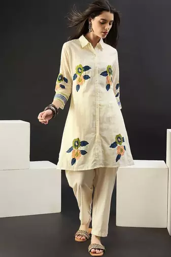 Women Floral Embroidered Regular Thread Work Pure Cotton Kurta with Trousers
