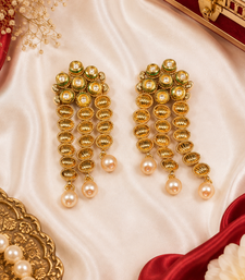 Gold plated textured coin kundan earrings