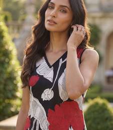 Women Floral Printed Regular Pure Cotton Kurta with Trousers