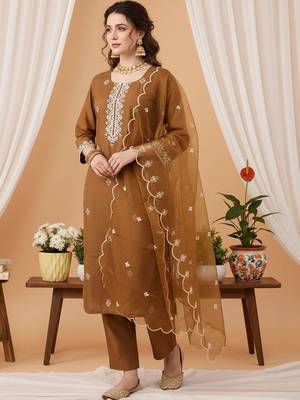 Women Ethnic Motifs Embroidered Regular Thread Work Kurta with Trousers & With Dupatta 1