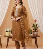 Women Ethnic Motifs Embroidered Regular Thread Work Kurta with Trousers & With Dupatta