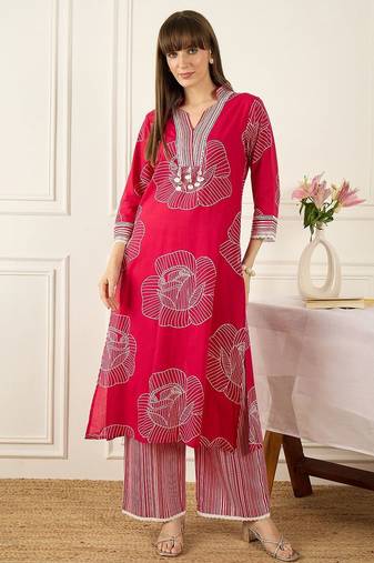 Women Floral Printed Regular  Cotton Kurta with Palazzos