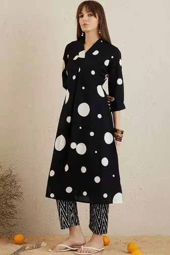 Women Printed Regular Pure Cotton Kurta with Trousers