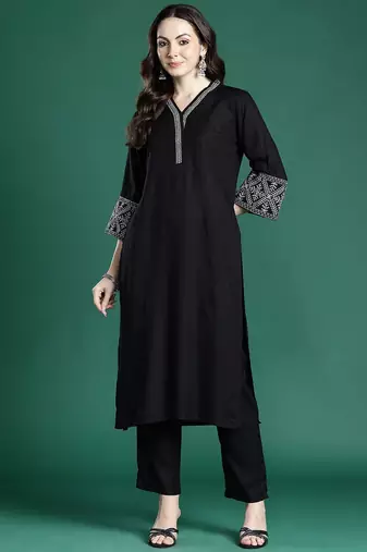 Ethnic Motifs Embroidered Regular Kurta with Trousers