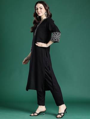 Ethnic Motifs Embroidered Regular Kurta with Trousers 5