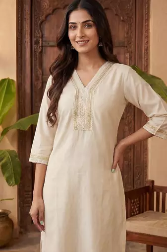 Women Regular Gotta Patti Kurta with Trousers
