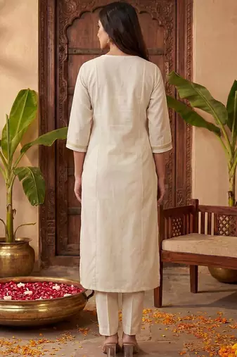 Women Regular Gotta Patti Kurta with Trousers