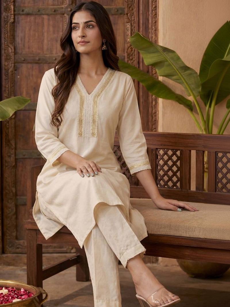 Women Regular Gotta Patti Kurta with Trousers