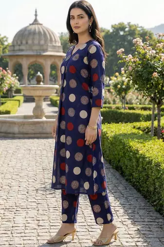 Women Ethnic Motifs Printed Regular Pure Cotton Kurta with Trousers