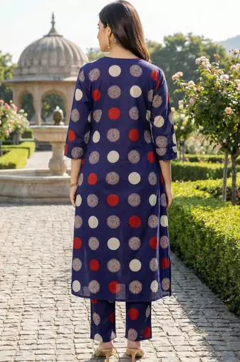 Women Ethnic Motifs Printed Regular Pure Cotton Kurta with Trousers