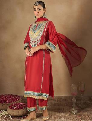 Women Ethnic Motifs Embroidered Regular Kurta with Trousers & With Dupatta 1