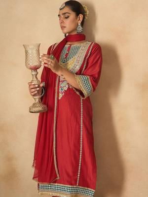 Women Ethnic Motifs Embroidered Regular Kurta with Trousers & With Dupatta 7