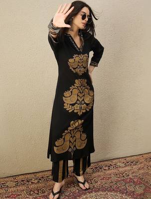 Women Ethnic Motifs Printed Regular Sequinned Kurta with Palazzos 3